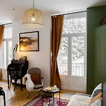 Nid Douillet Avec Balcon Et Vue Montagne Mt Dore شقة لو مونت دوري
